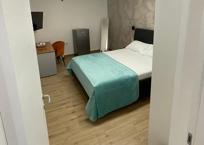 Caramel House & Couette-café 4*