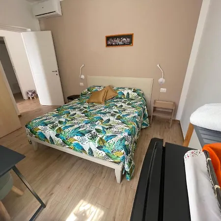 Caramel House & 4* Bari